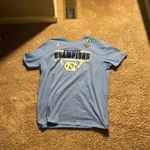 North Carolina 2017 campions t shirt(Jordan)